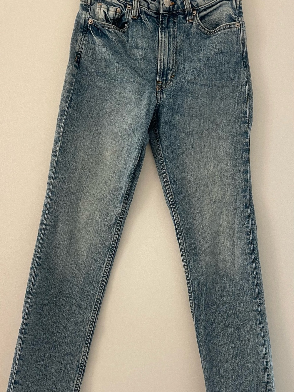 H&M Women’s Classic Straight-Leg Jeans - Blue